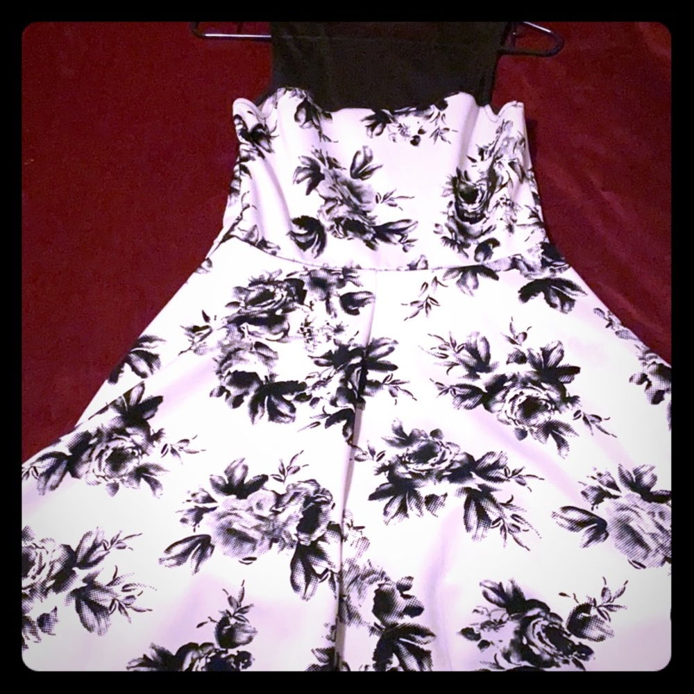 Short dress